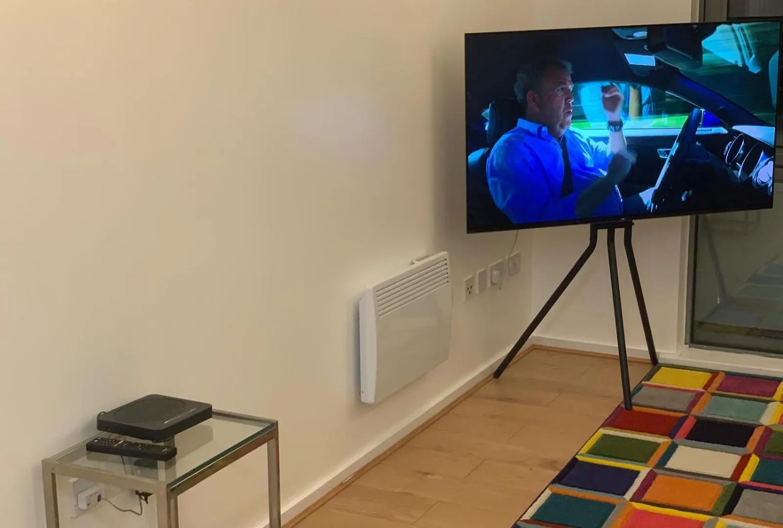 Cozy Entire 1 Bed Flat No Parties No Events, Free Onsite Parking Apartamento Barking  Reino Unido
