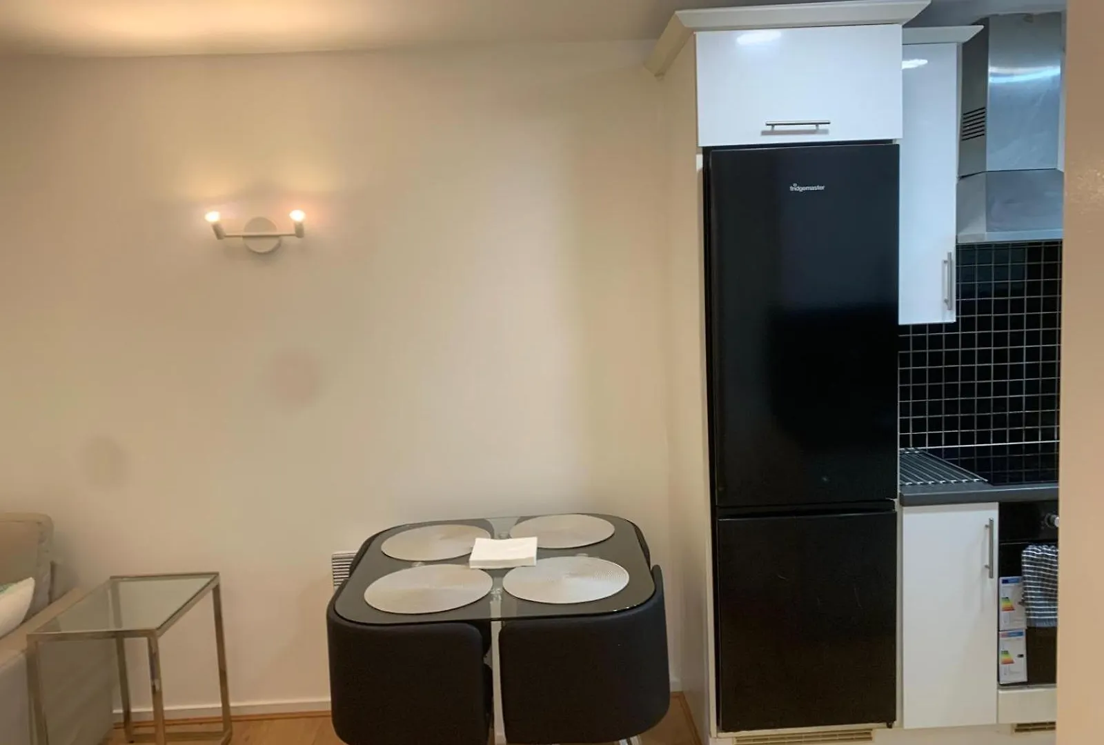 Cozy Entire 1 Bed Flat No Parties No Events, Free Onsite Parking Apartamento Barking  Reino Unido
